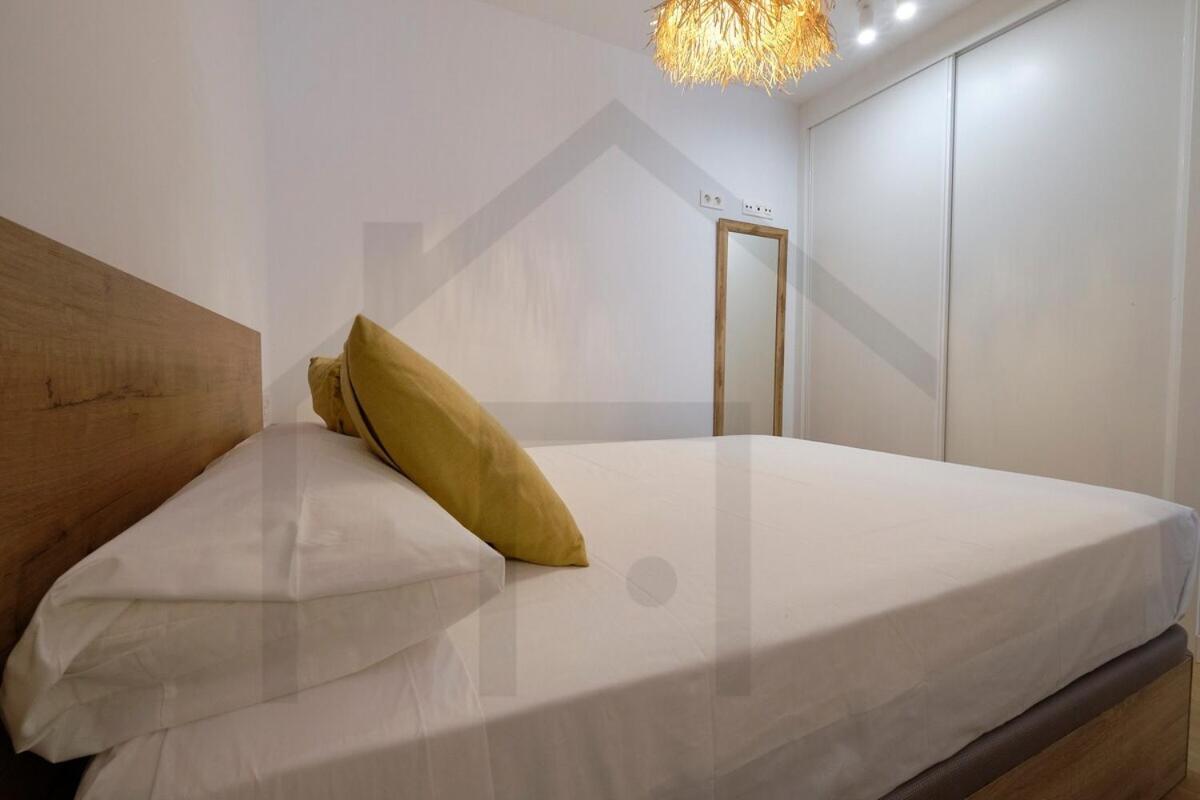 Cervantes - Apartamento A Estrenar Con Parking Χιχόν Εξωτερικό φωτογραφία